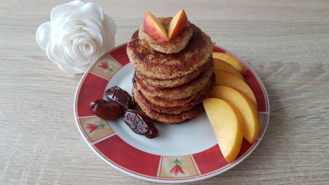 Gesunde Pancakes mit Datteln gesüßt- vegan und mega lecker